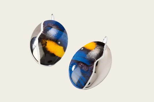 Vlinder Collectie blauw en platina ovaal porseleinen oorhangers