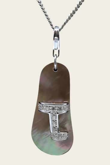 Zilveren Teenslipper groot parelmoer hanger en/of bedel