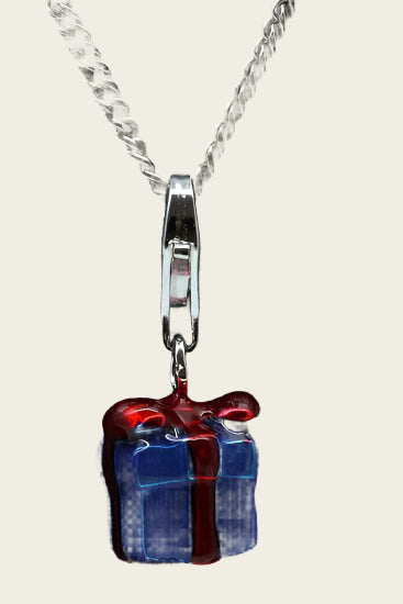 Zilveren Cadeau blauw hanger en/of bedel