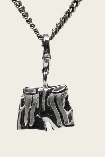 Zilveren Korte broek hanger en/of bedel