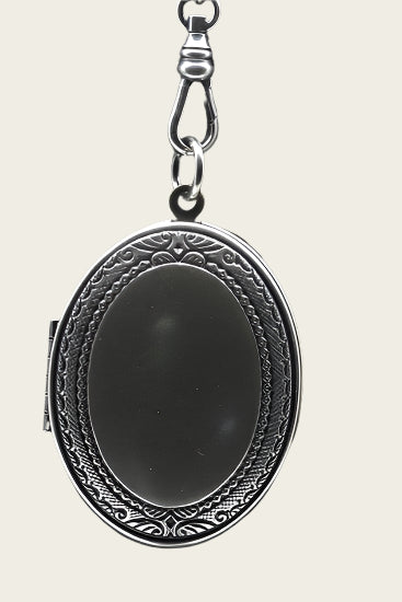 Foto medaillon Ovaal met bewerkte rand 2 foto's ketting hanger zwaar verzilverd