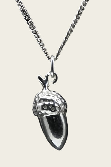 Zilveren Eikel middel ketting hanger