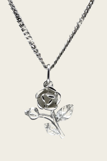 Zilveren Roos met tak ketting hanger