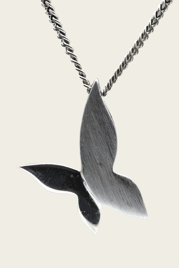 Zilveren Vlinder abstract mat-glans ketting hanger