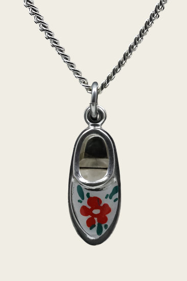 Zilveren Klompschoen ketting hanger - rode bloem