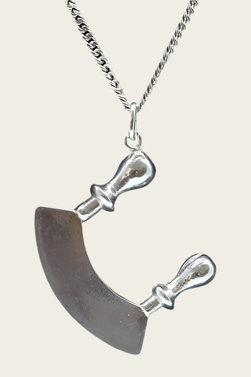 Zilveren Kaasmes ketting hanger