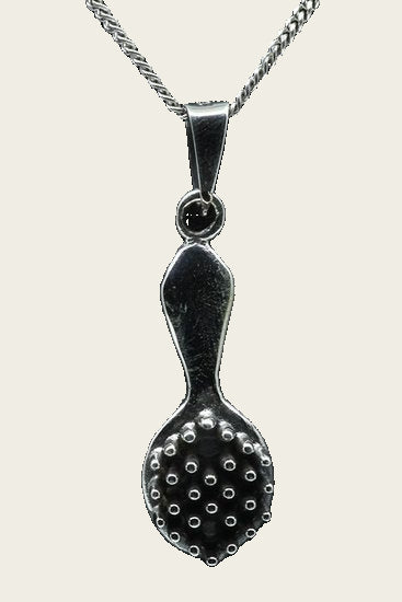 Zilveren Borstel bewerkt ketting hanger