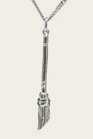 Zilveren Straatbezem ketting hanger