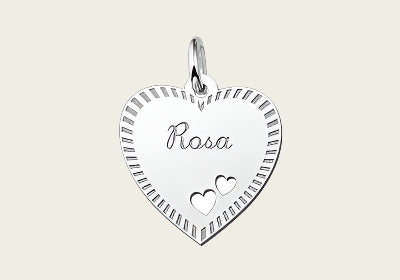 Zilveren graveerplaatje Hart met 2 hartjes en rand ketting hanger
