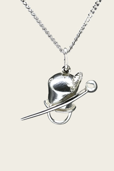Zilveren Majorettenmuts ketting hanger
