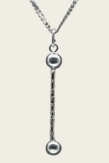 Zilveren Majorettestok ketting hanger