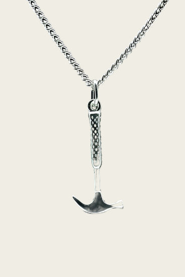 Zilveren Hamer ketting hanger - middel