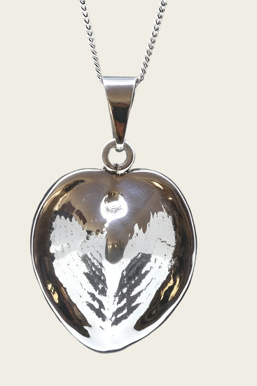 Zilveren Schelp groot hartvorm ketting hanger