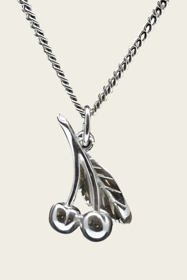Zilveren Kersen middel ketting hanger