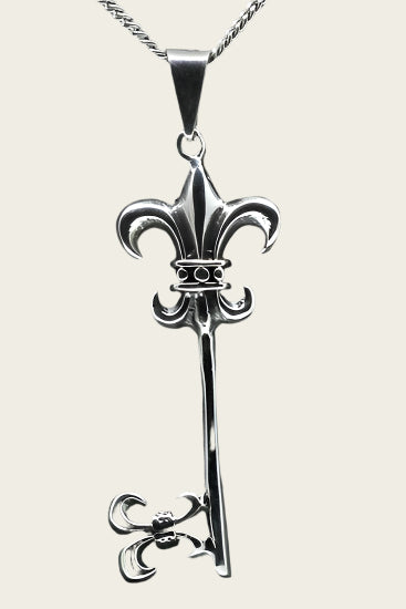 Zilveren Hemelpoortsleutel fleur de lis ketting hanger