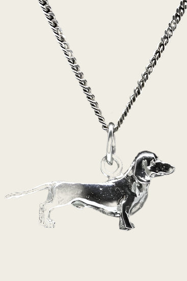 Zilveren Teckel korthaar ketting hanger - groot