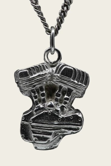 Zilveren Liberator motorblok ketting hanger