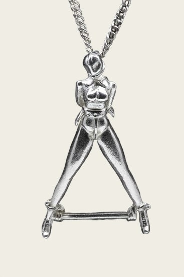 Zilveren SM bondage vrouw ketting hanger