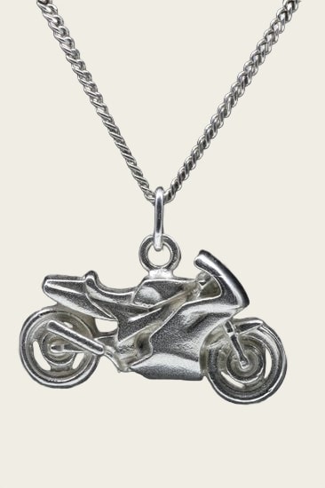 Zilveren Japanner racer vlak ketting hanger