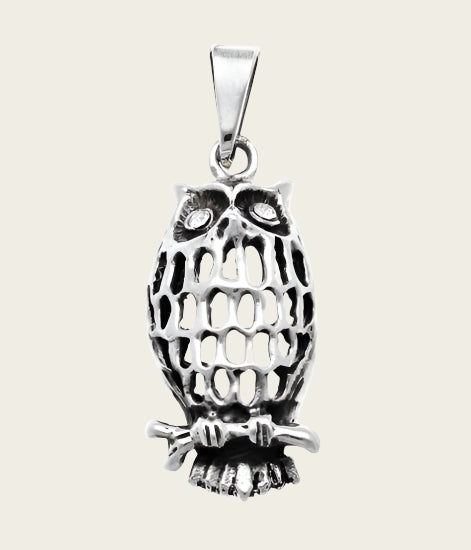 Silver Owl large necklace pendant