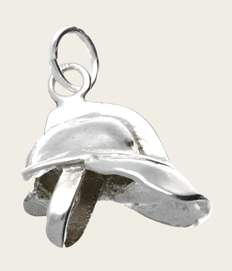 Zilveren Brandweerhelm met kin riem 3D kettinghanger
