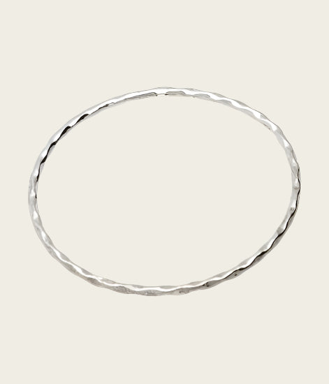 Zilveren Slavenarmband met draai 21 cm