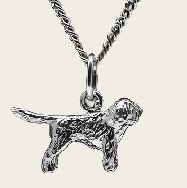 Zilveren Perro de Aguas met staart ketting hanger - klein