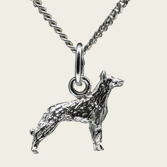 Zilveren Beauceron ketting hanger - oren gecoupeerd - klein