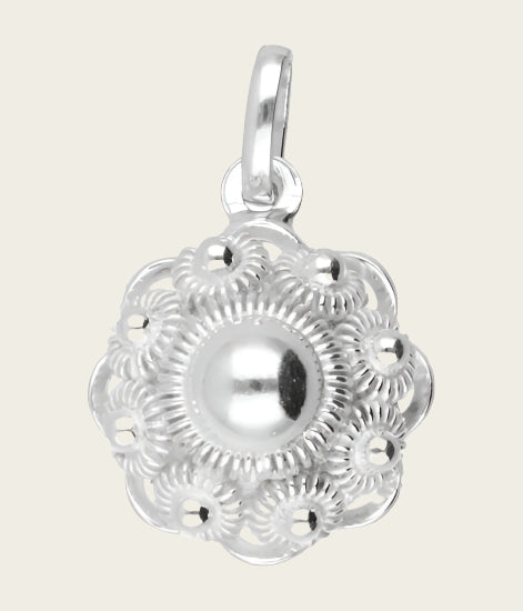 Zilveren Zeeuwse knop knoop 14 mm. ketting hanger