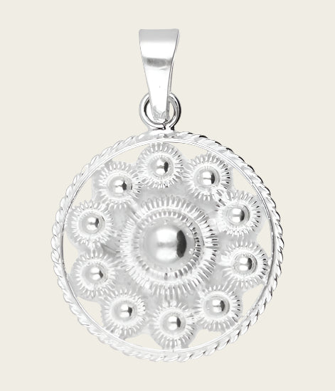 Zilveren Goese platte knop knoop 23 mm. ketting hanger