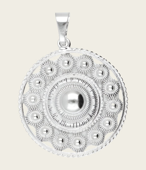 Zilveren Goese platte knop knoop 30 mm. ketting hanger