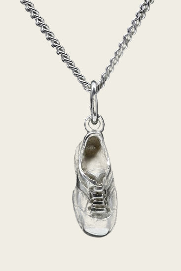 Zilveren Hardloopschoen ketting hanger