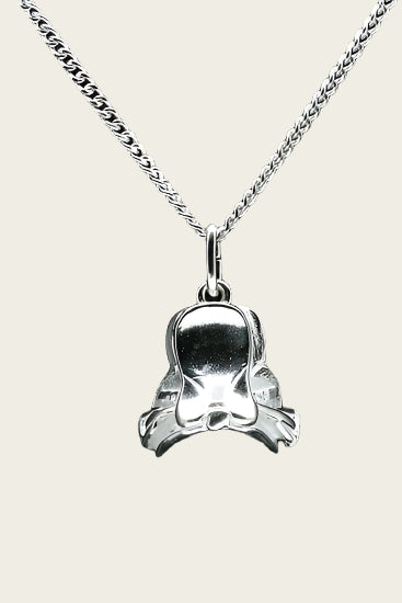 Zilveren Zadel ketting hanger - klein