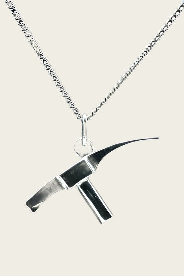 Zilveren Stratenmaker houweel ketting hanger - groot