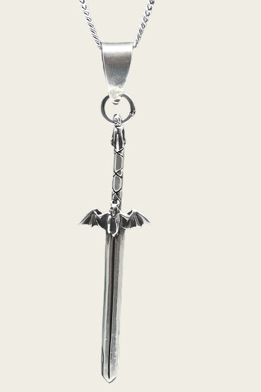 Zilveren Zwaard met vleermuis ketting hanger