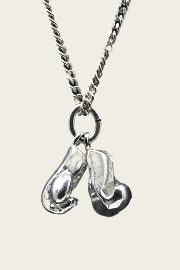 Zilveren Bokshandschoenen middel ketting hanger