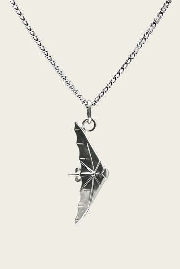 Zilveren Deltavlieger ketting hanger