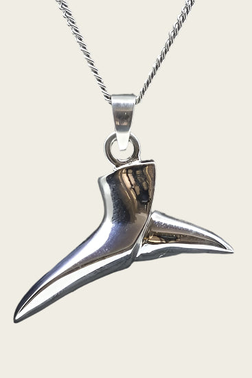 Zilveren Walvisstaart 3D ketting hanger
