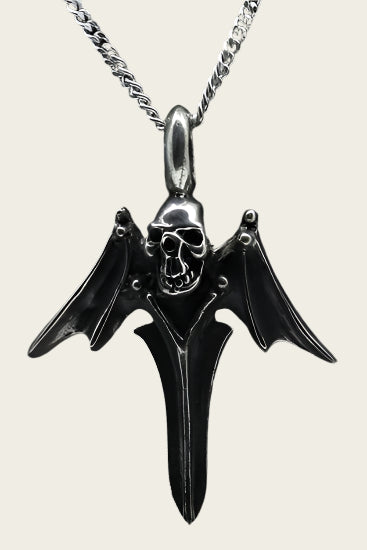 Zilveren Doodskop met vleugels ketting hanger