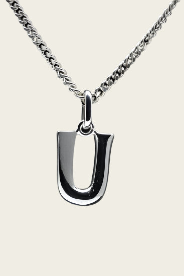 Zilveren Letter U ketting hanger - mat/glans