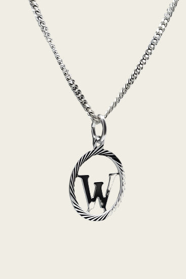 Zilveren Letter W ketting hanger - rond
