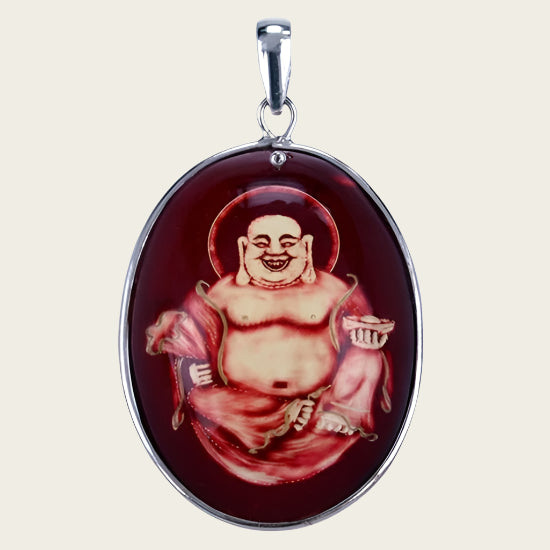 Zilveren Hotei ketting hanger - in hars gekerfd