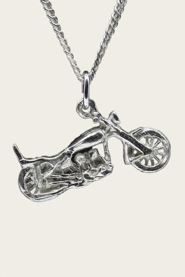 Zilveren Amerikaanse motor met recht stuur ketting hanger