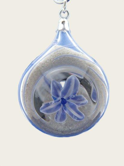 Ashes &amp; memorial pendant fusion in glass hand blown