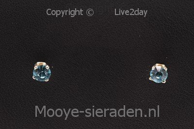 Zilveren Oorstekers fijn met kroon licht-blauw