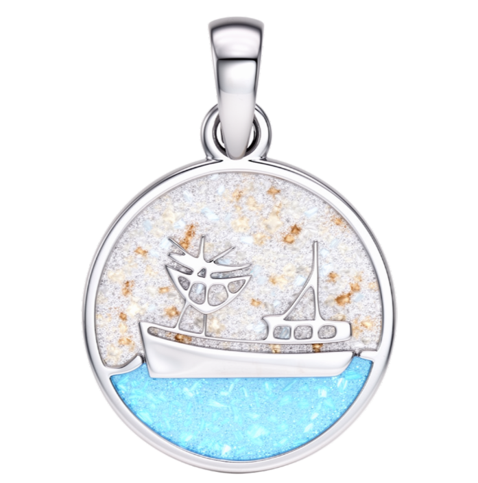 Zilveren ketting hanger Vissersboot in zee met echt zand KHZ-5767