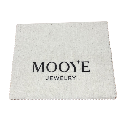 Poetsdoek Mooye Jewelry voor alle zilveren en gouden sieraden Poetsdoek